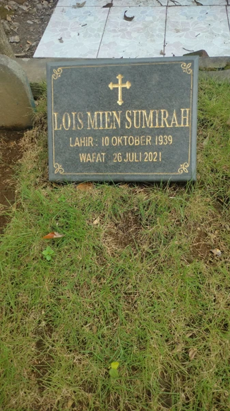 Lois Mien Sumirah