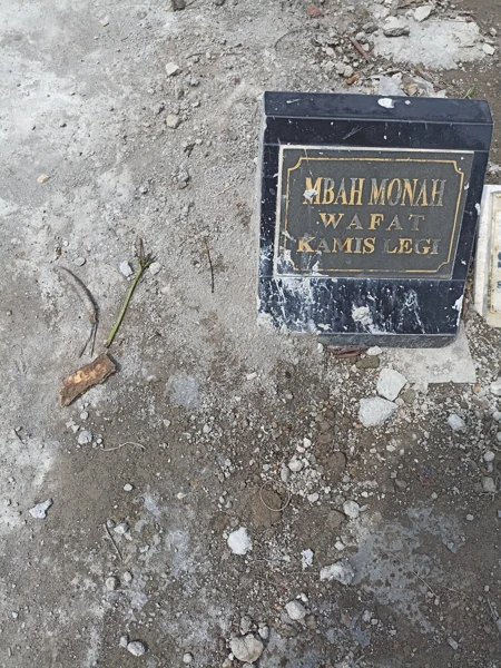 Mbah monah