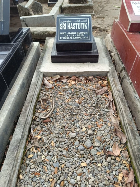SRI HASTUTIK