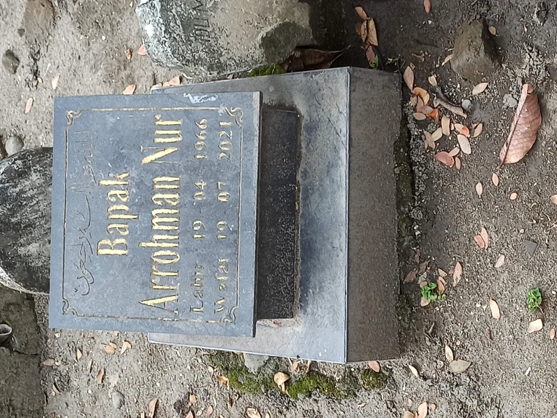 BAPAK ARROHMAN NUR