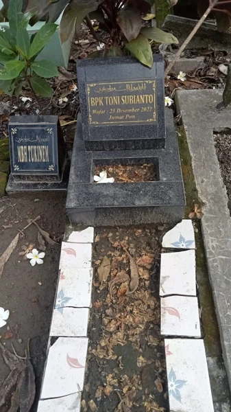 BAPAK TONI SURIANTO