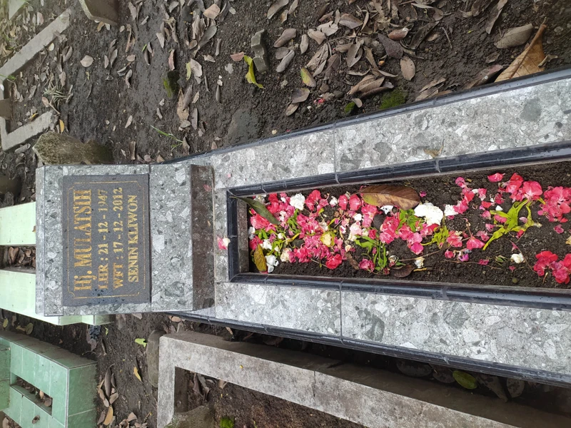 Hj. Mulatsih