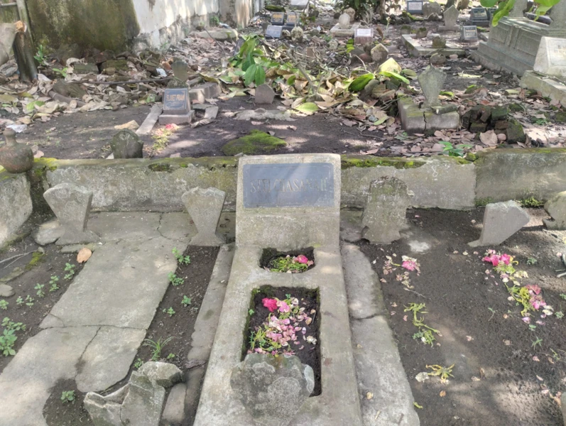 Siti Chasanah sekeluarga
