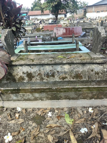 Mbah toer