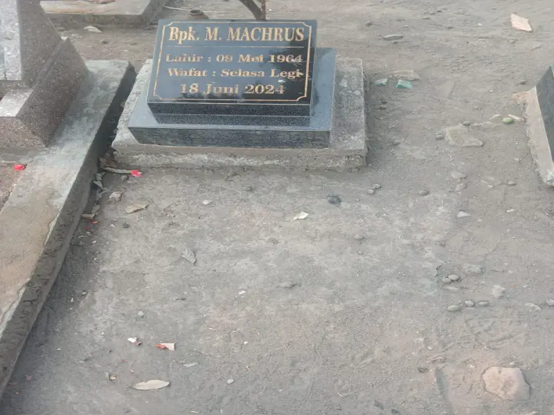 M. Machrus