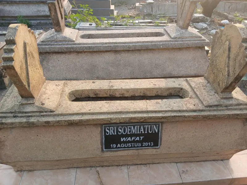Sri Soemiatun