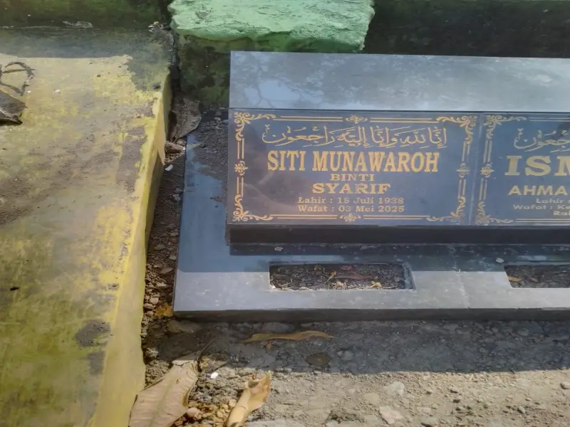 Siti Munawaroh