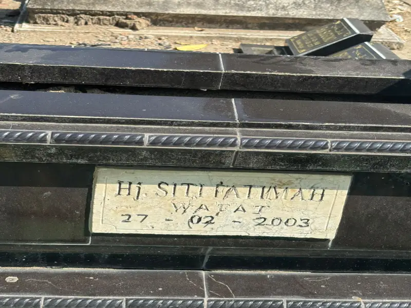 Hj. Siti Fatimah
