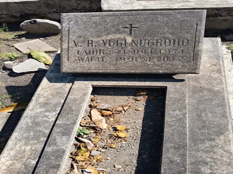 V. R. YUGI NUGROHO